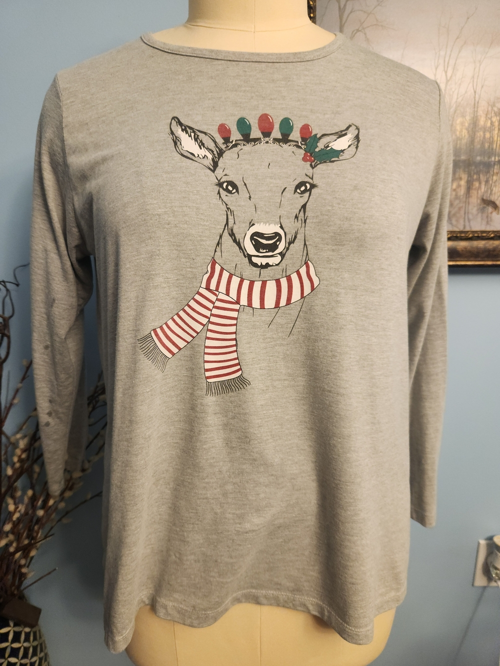 Natural Reflections Gray Long Sleeve Deer Graphic Tee with Red Striped Scarf